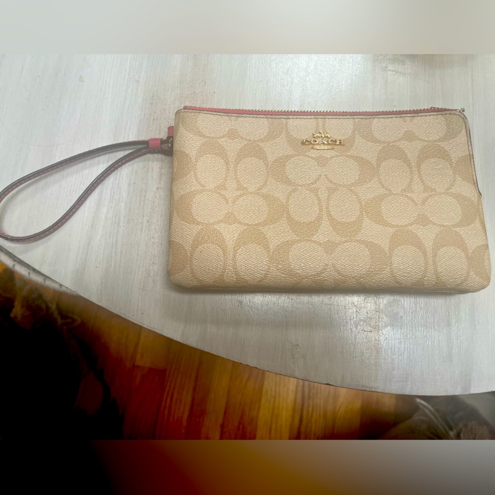 Coach Wristlet Like new